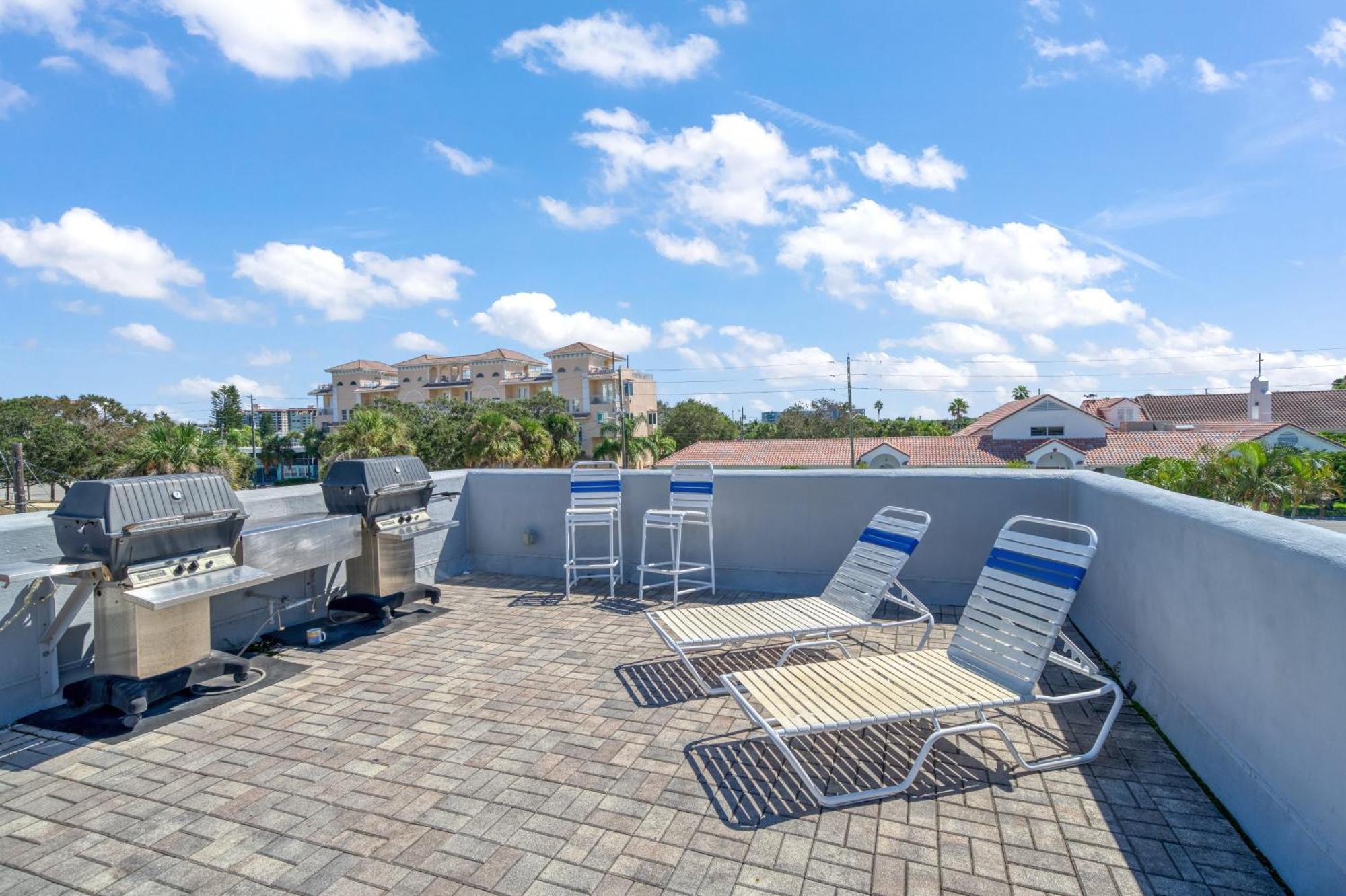 Camelot Beach Suites Clearwater Beach Buitenkant foto