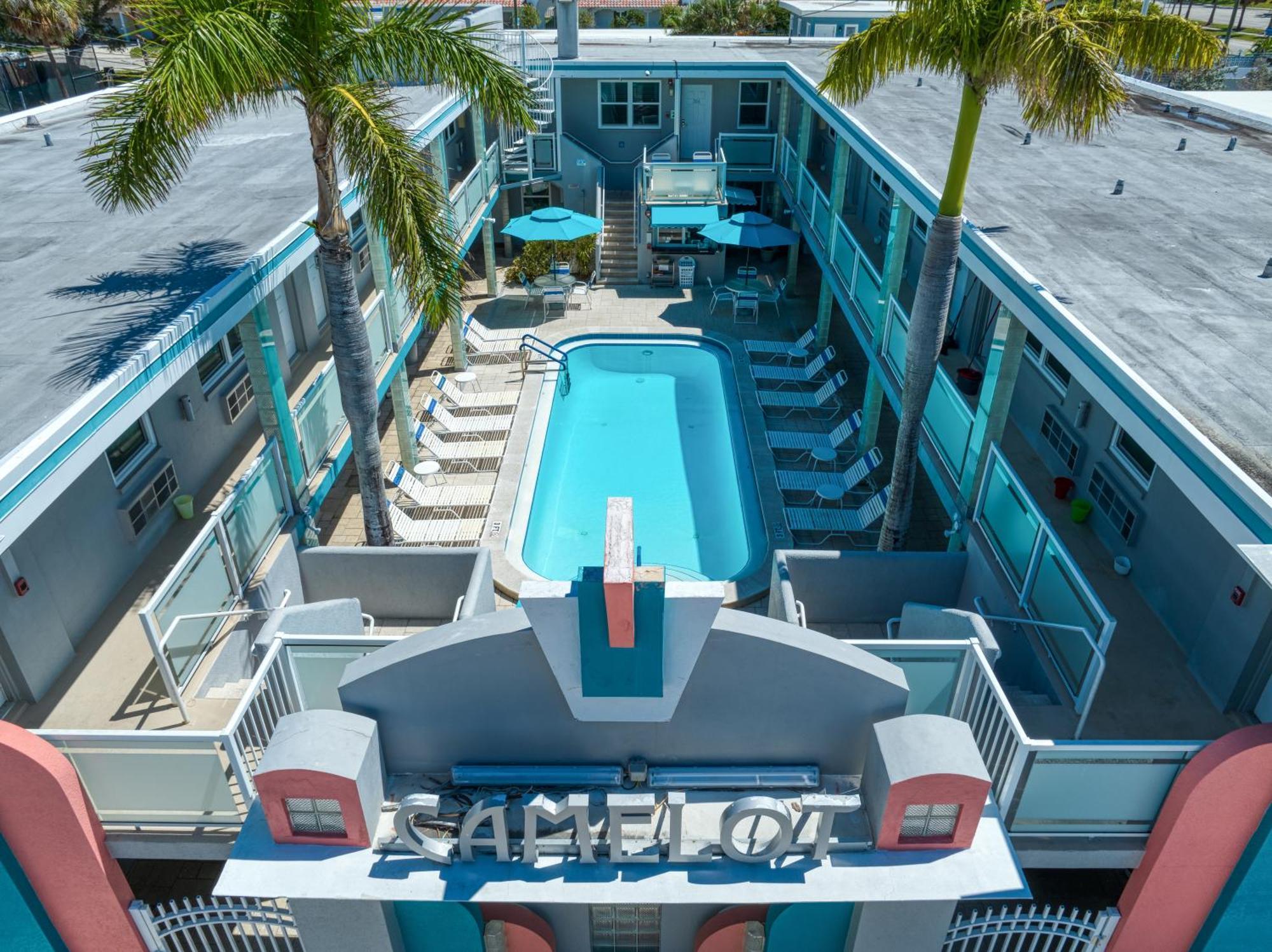 Camelot Beach Suites Clearwater Beach Buitenkant foto